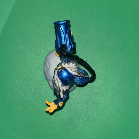 Skylanders: Giants: Lightcore Jet Vac - Picture 5 of 5